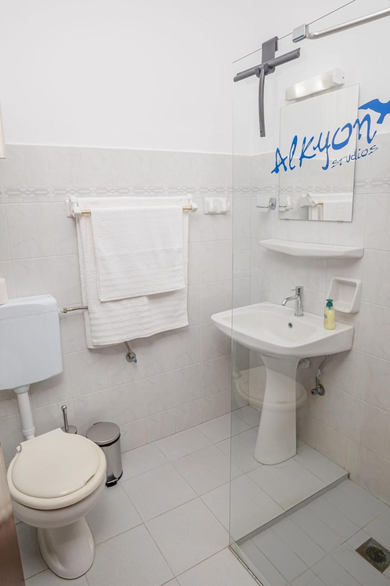 Myrties Alkyon Studios מראה חיצוני תמונה